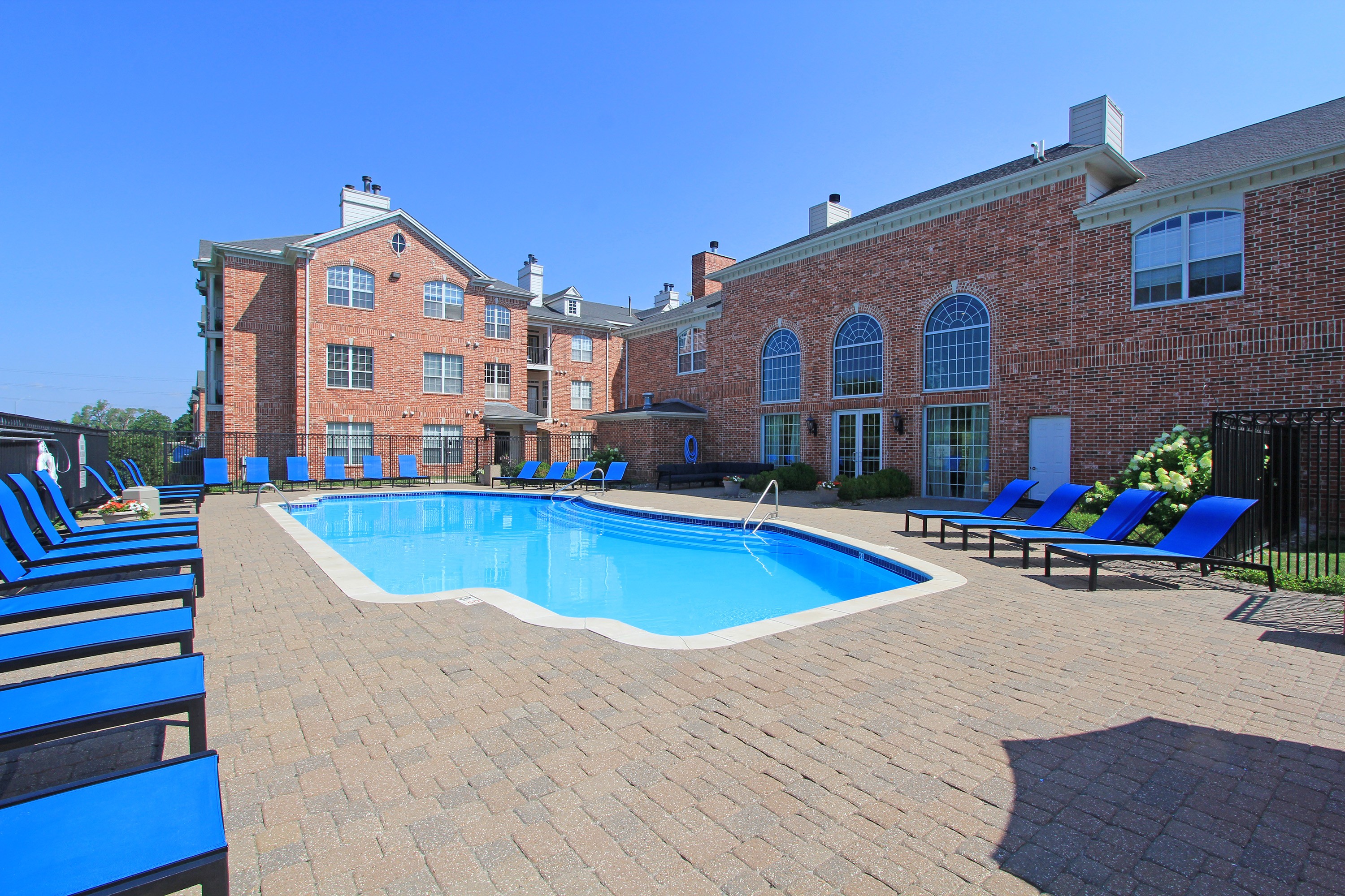 The Biltmore Apartments Image 28